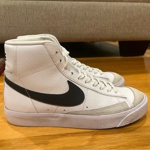 Nike Blazer mid 77 youth
